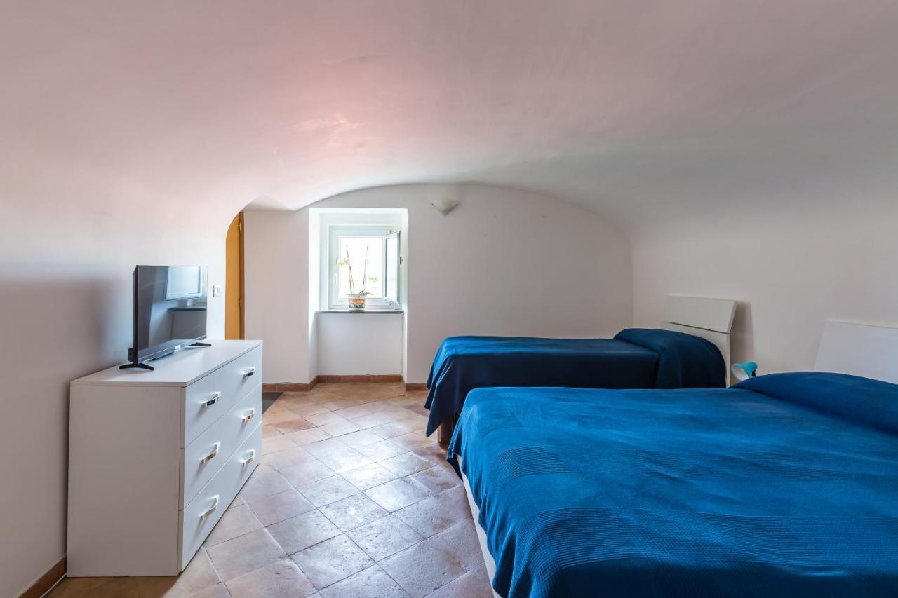 La Terrazza Sul Giardino Lejlighed Procida Eksteriør billede