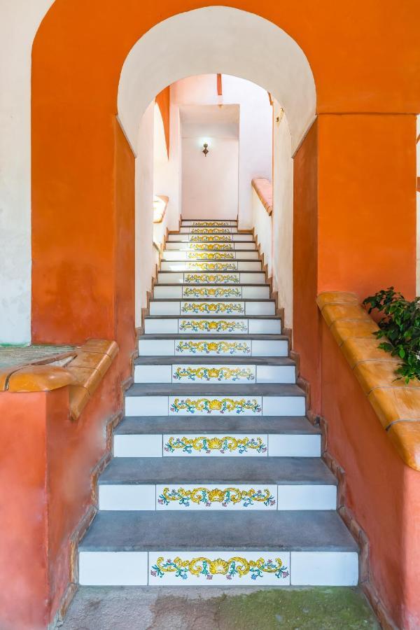 La Terrazza Sul Giardino Lejlighed Procida Eksteriør billede